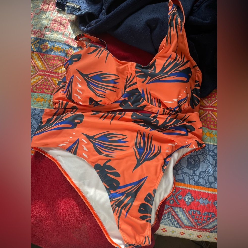 Tropical bikini
